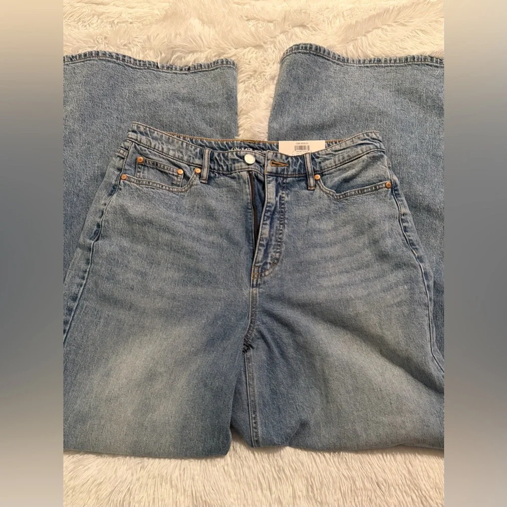 Stylish Light Blue Women's Flare Jeans - Picture 4 of 15